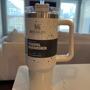 BRAND NEW! Stanley Mug 40Z